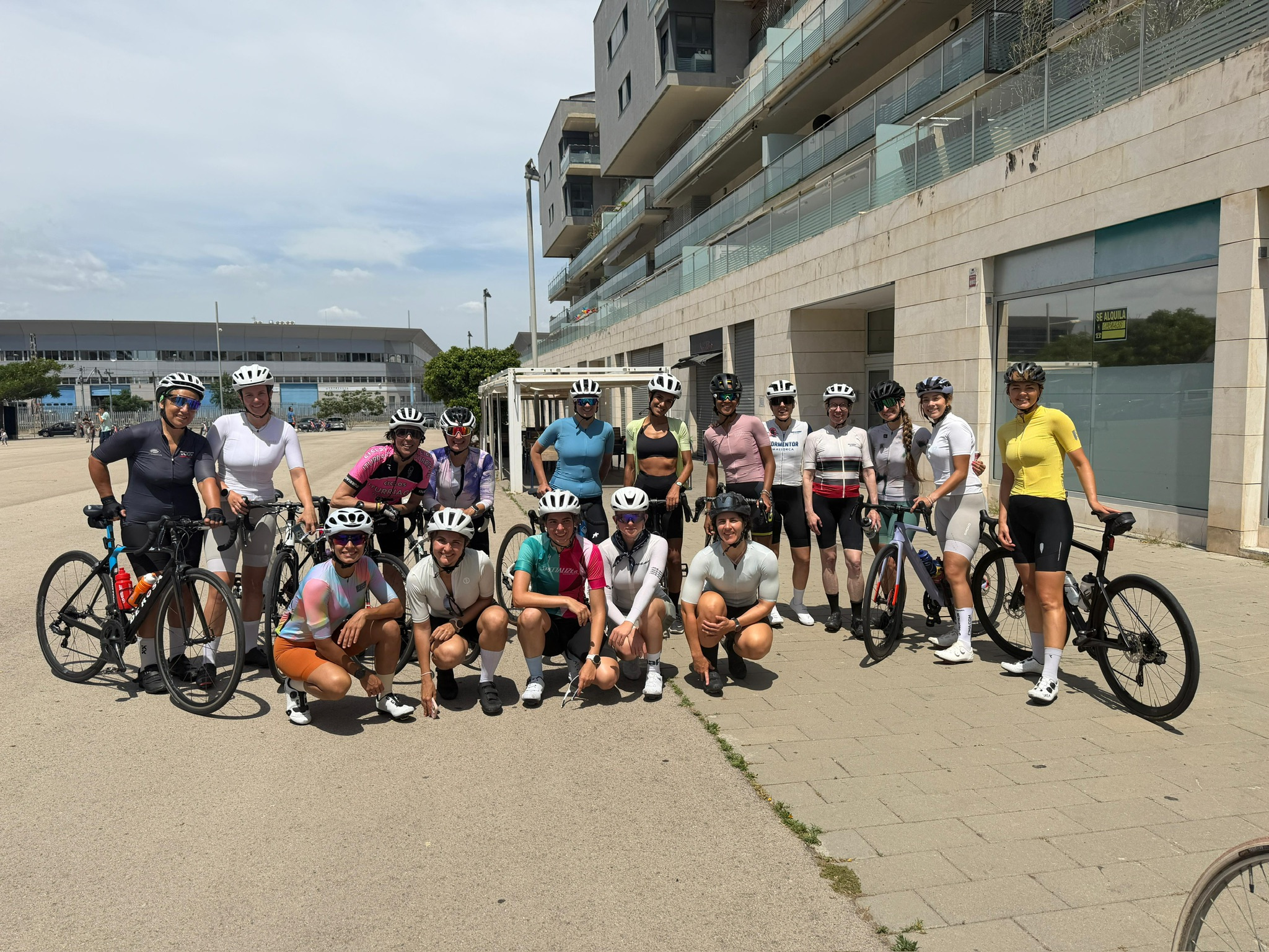 Calima Social Ride: Costas del Garraf 🌊🚴♀️