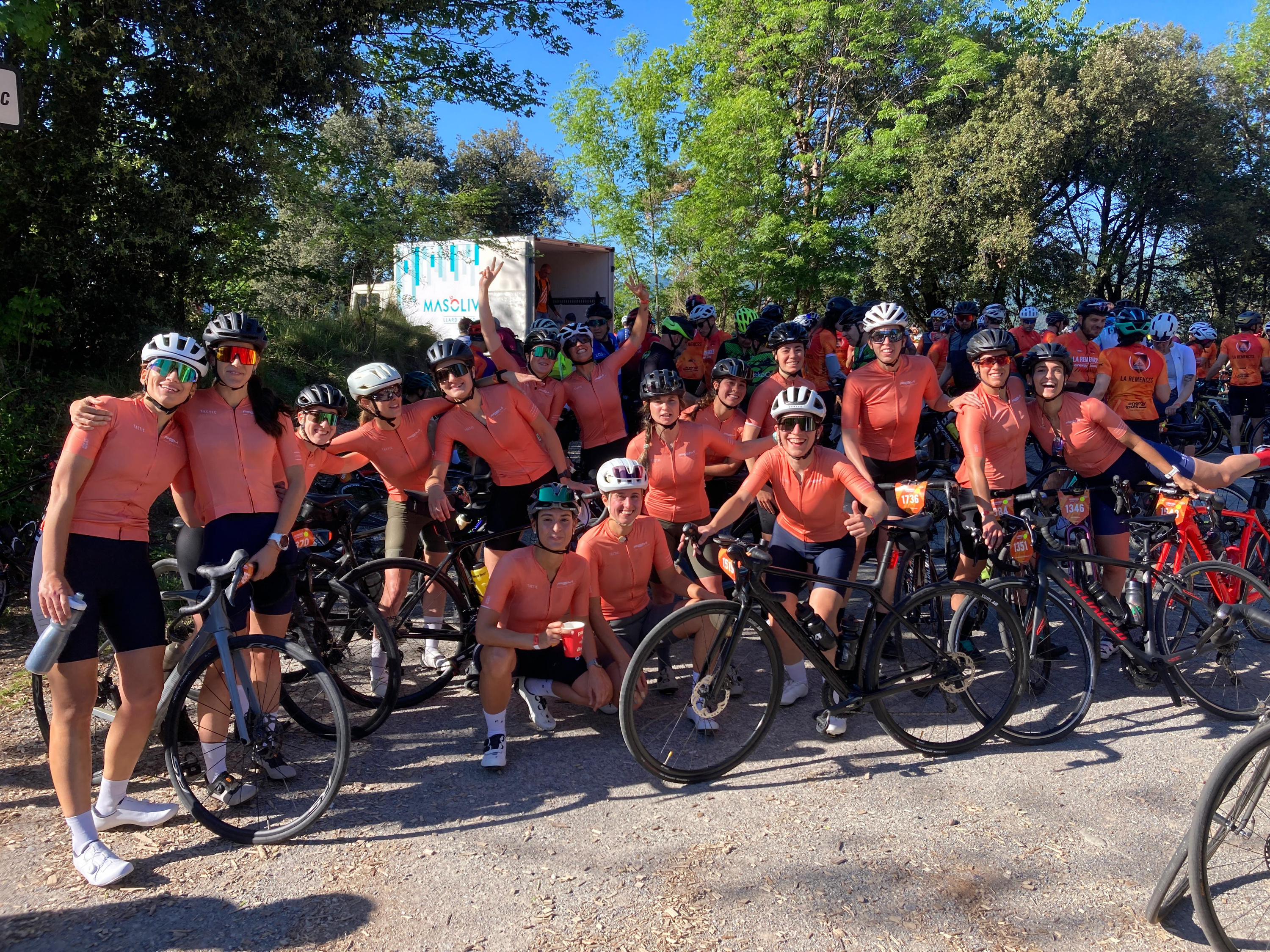 Sortida Fem: Els Àngels + el banc gegant 🚴‍♀️